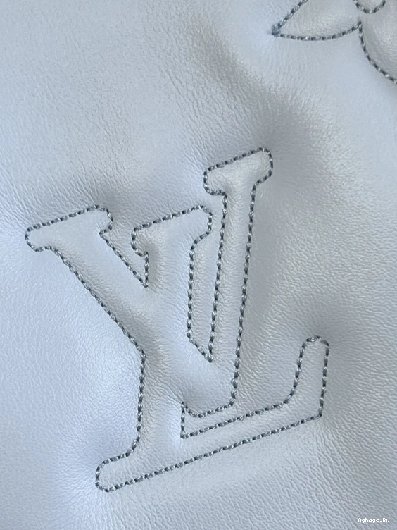 MOON LOUIS OVER THE VUITTON 0311